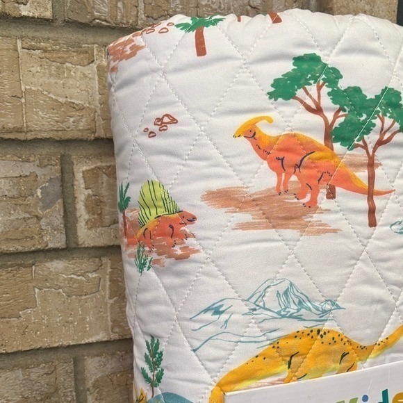 The Big One Kids Dinosaur 2 Piece Reversible Quilt Set Twin/ Twin XL NWT - Picture 6 of 12